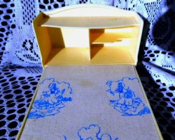 doll bed blue print b